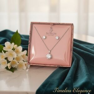 Saffron Ladies Jewelry Set Clear Cubic Zirconia Crystal Necklace & Earrings NIB